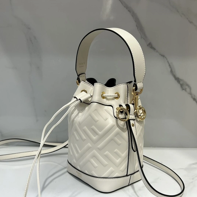 Fendi Bucket Bags 4370-0569