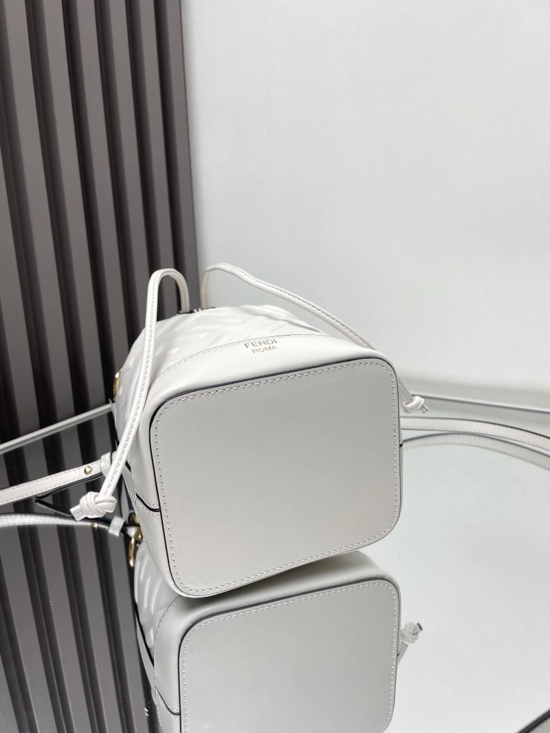 Fendi Bucket Bags 4370-0585