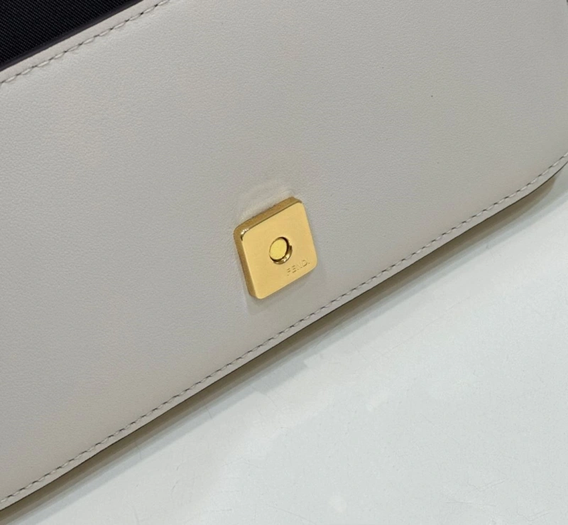 Fendi Satchel Bags 4370-0587