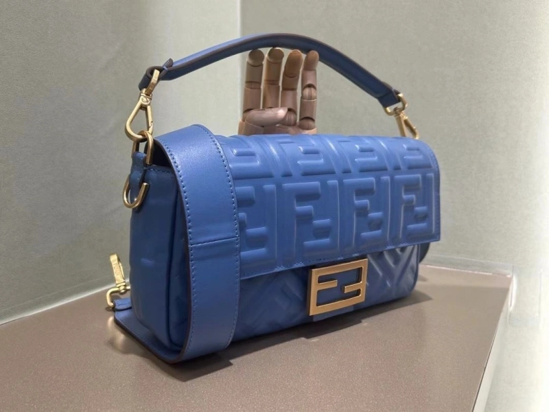 Fendi Baguette Bags 4370-0589