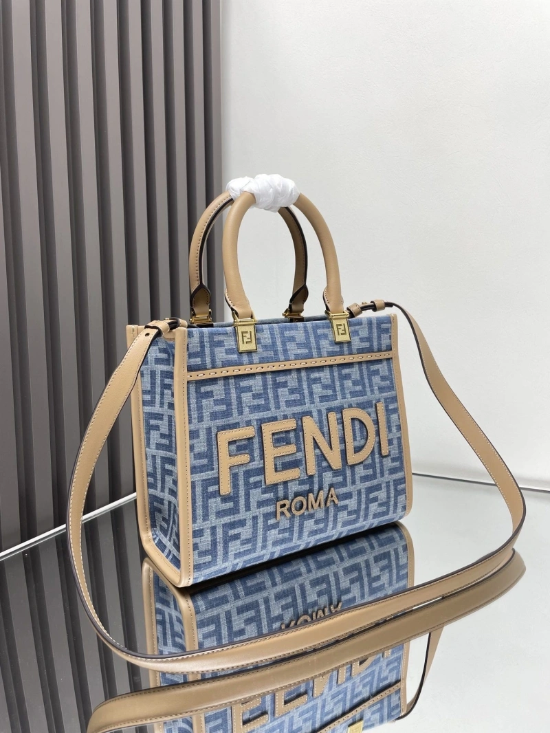 Fendi Shopping Bags 4370-0617