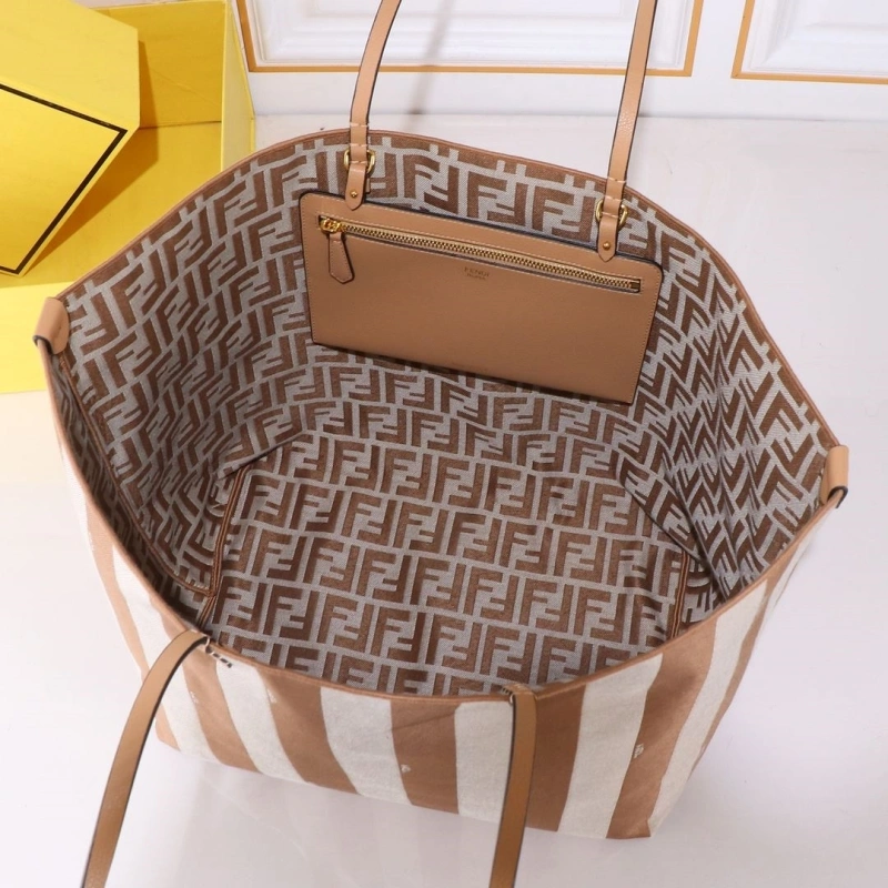 Fendi Shopping Bags 4370-0642