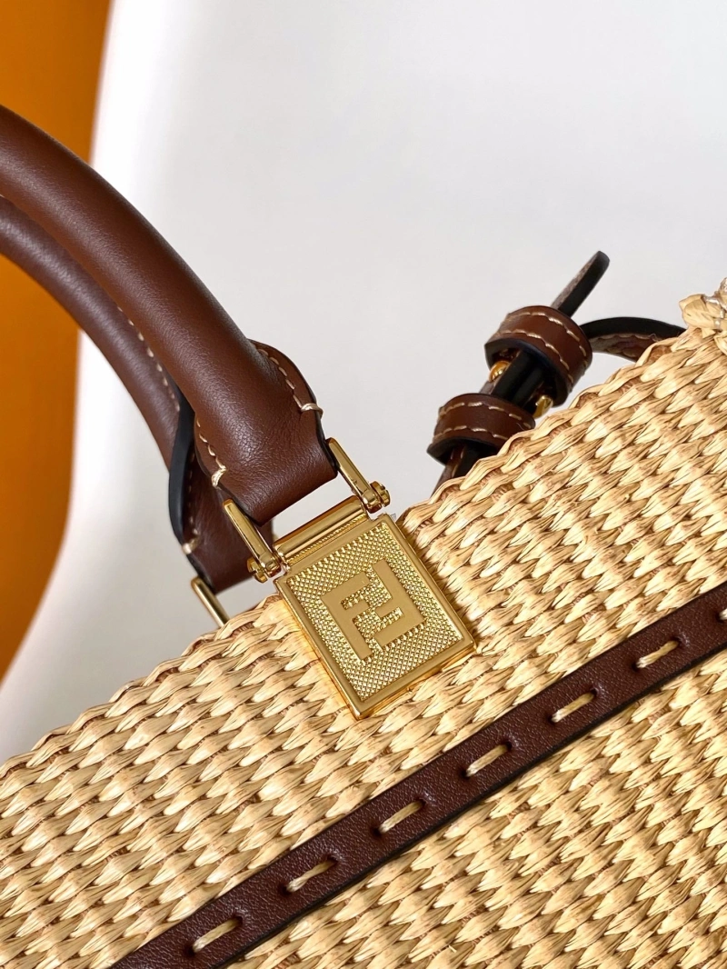 Fendi Shopping Bags 4370-0646