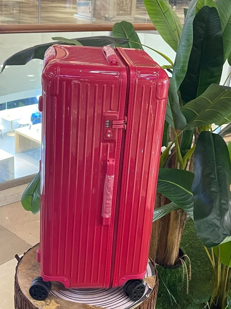 R1m0wa suitcase 4461-0165