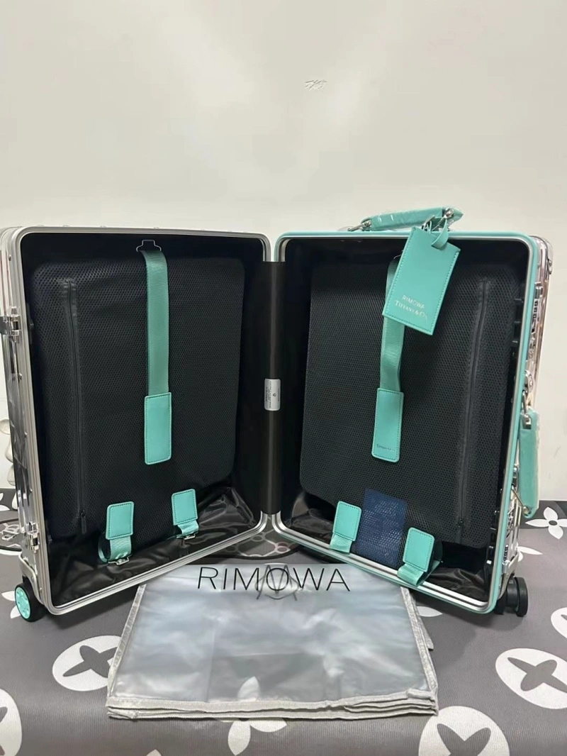 LV Suitcase 4461-0383