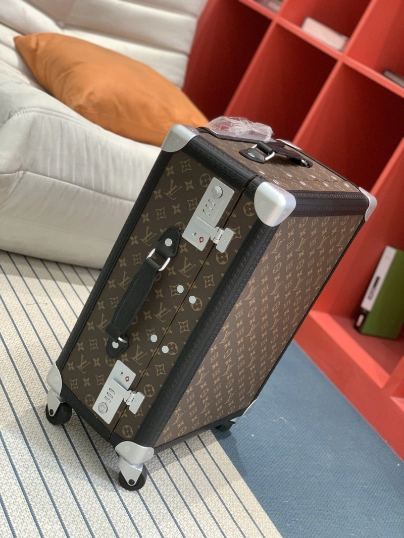 LV Suitcase 4461-0413