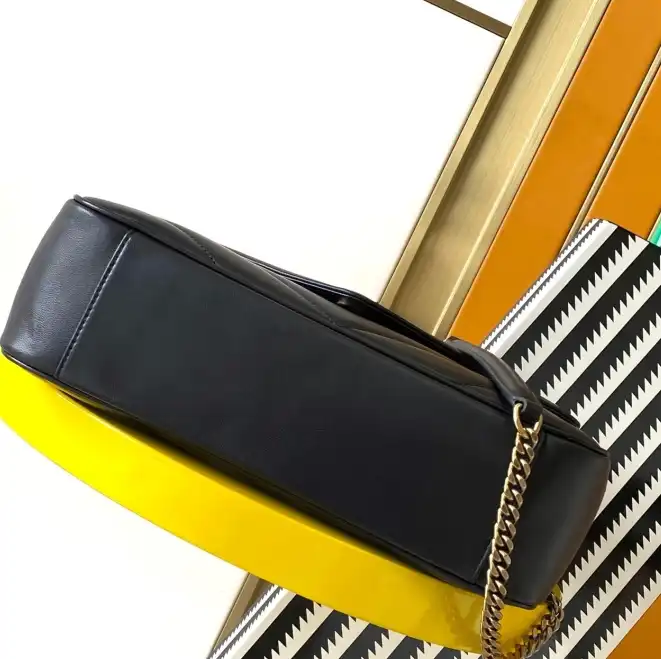 Gvc*1 top handle bags 4837a-0061