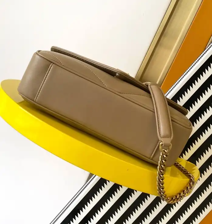 Gvc*1 satchel bags 4837a-0079