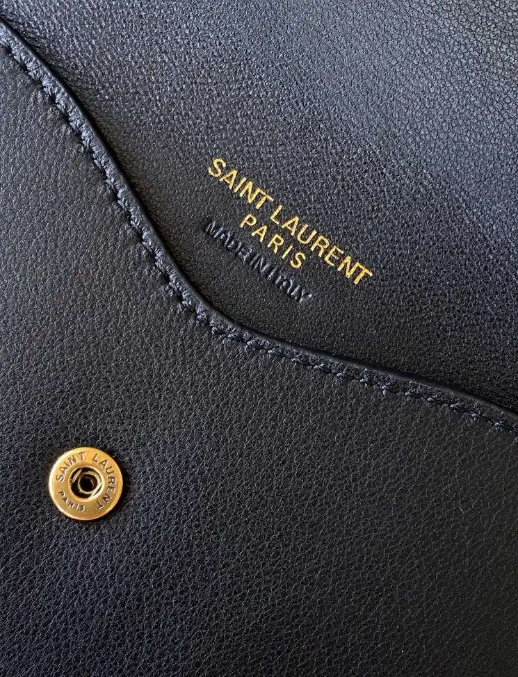 Gvc*1 satchel bags 4837a-0079